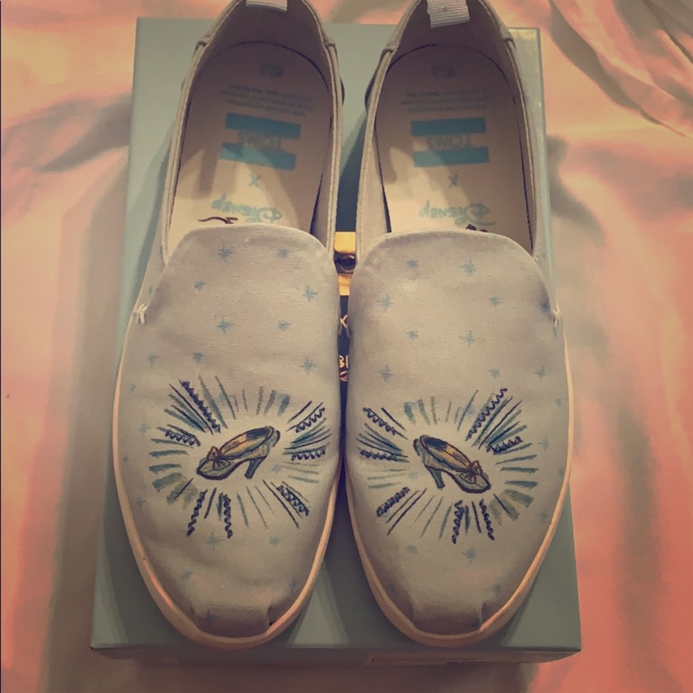 Tom’s Disney Cinderella shoes